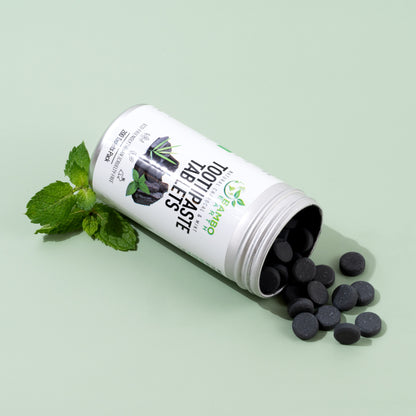 Natural Toothpaste Tablets (Charcoal & Mint)